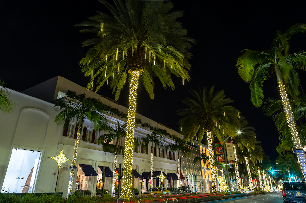 Christmas Light Installation Beverly Hills Rodeo 2
